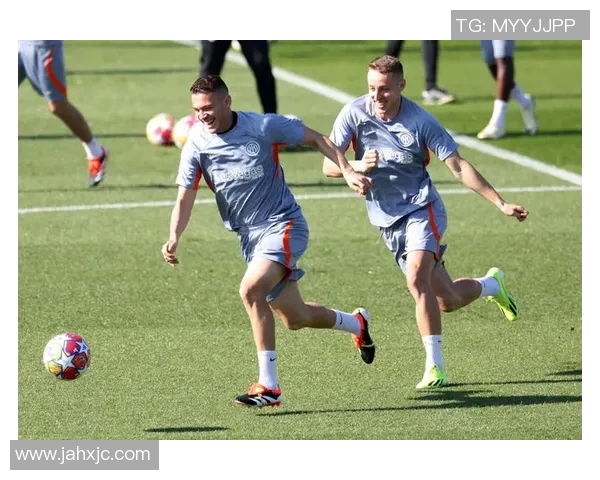 国米全队集体备战欧冠,主帅_目标冠军!