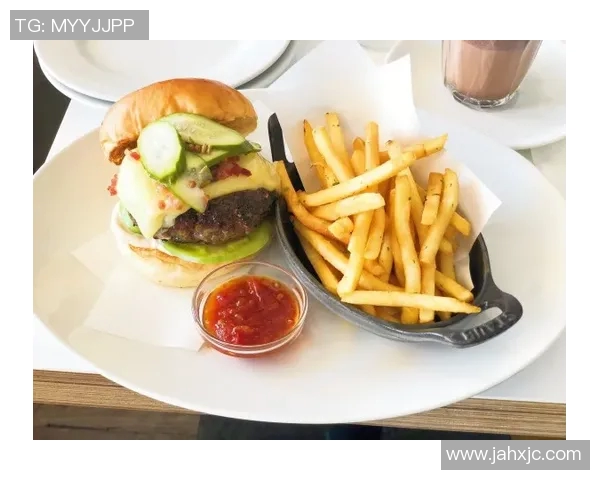 汉堡主席参选黄童话引发争议，李玉龙质疑其背景和动机